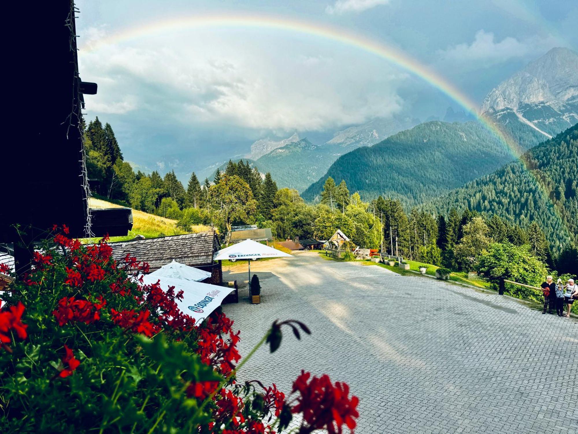 Albergo Ristorante Al Frate Da Streza Madonna di Campiglio Luaran gambar