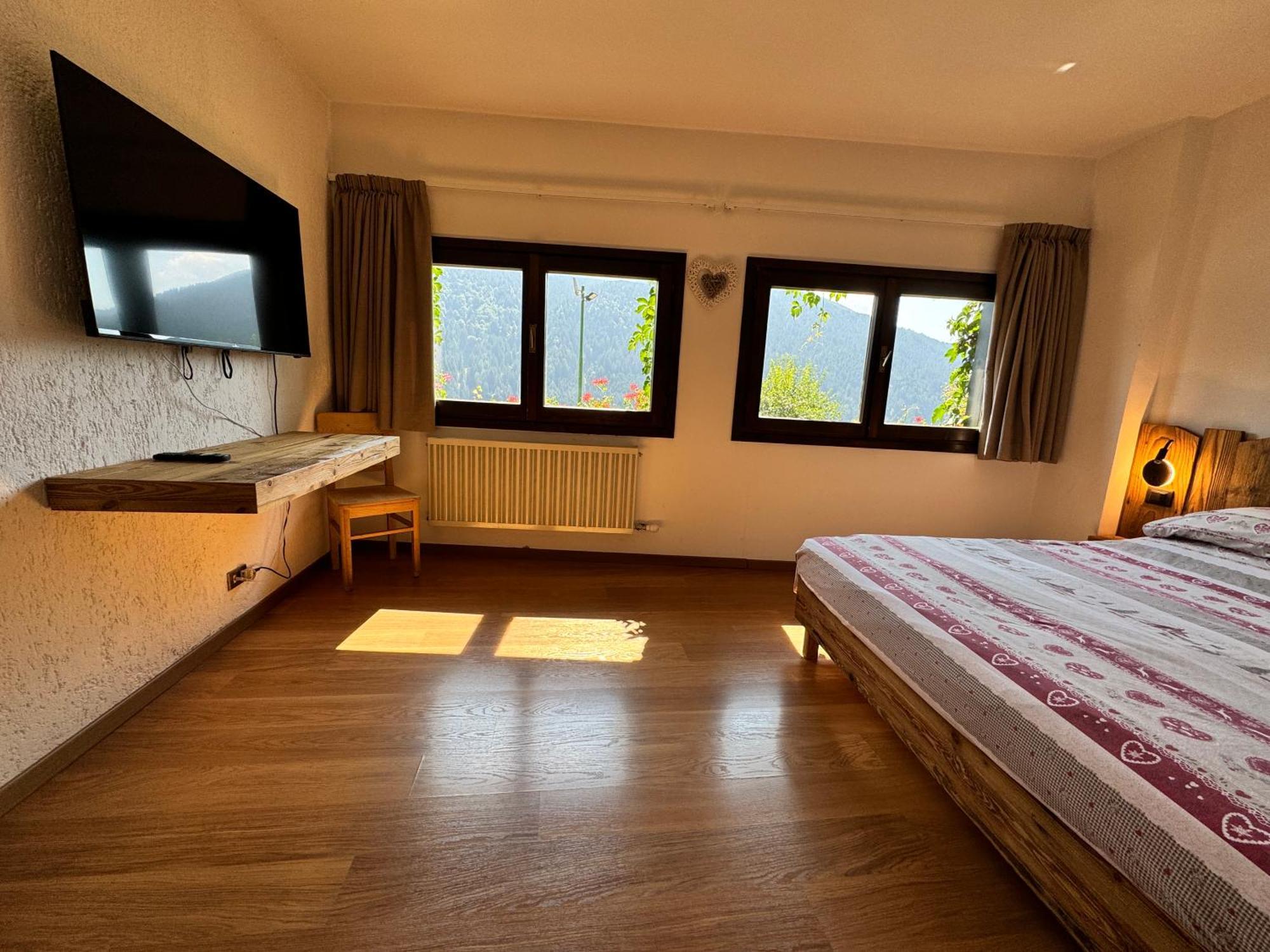 Albergo Ristorante Al Frate Da Streza Madonna di Campiglio Luaran gambar