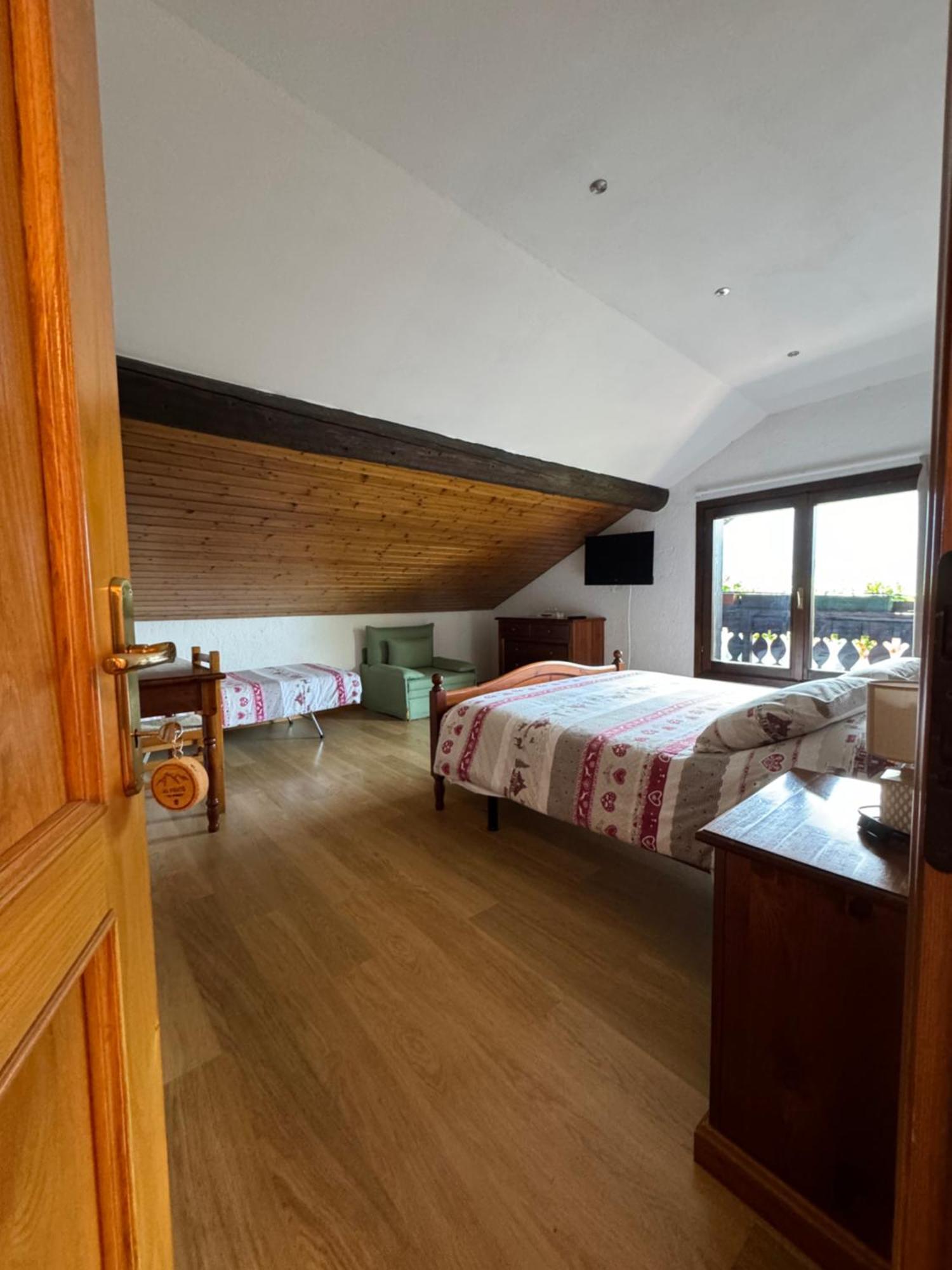 Albergo Ristorante Al Frate Da Streza Madonna di Campiglio Luaran gambar